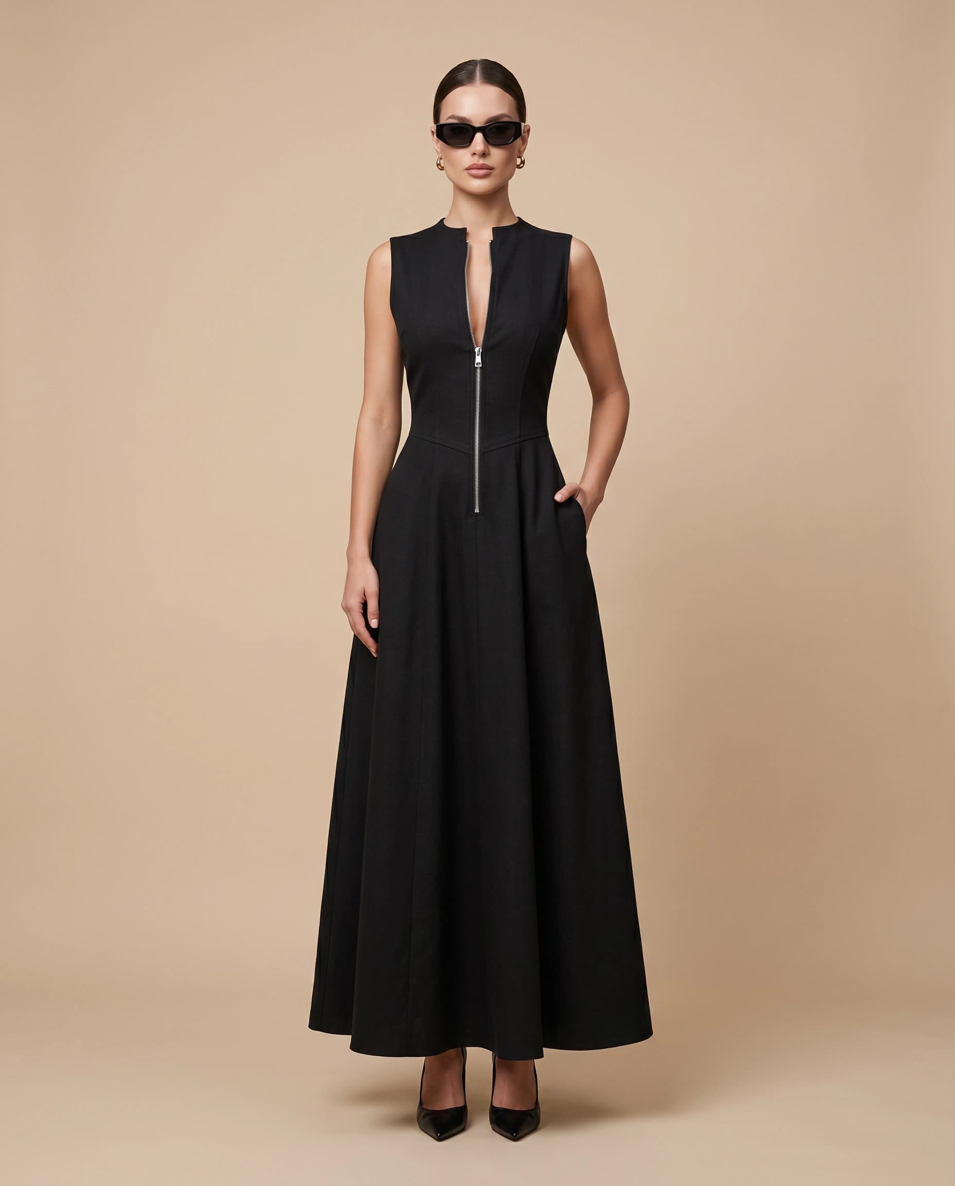 Elegant Black Maxi Dress for Formal Occasions